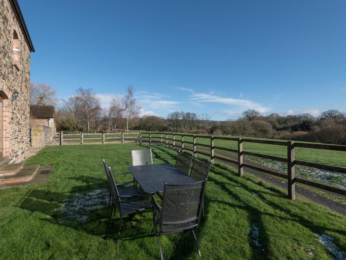 Vila Glebe Barn Caynham Exteriér fotografie